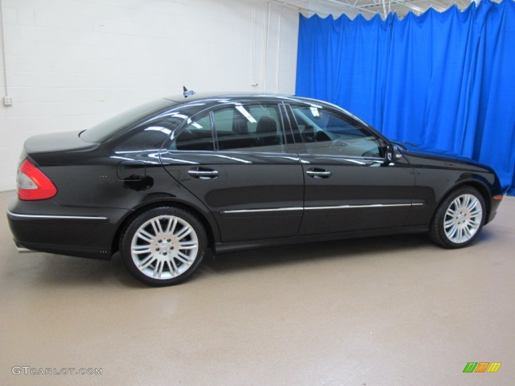 2007 E 550 4Matic Sedan - Black / Black photo #10