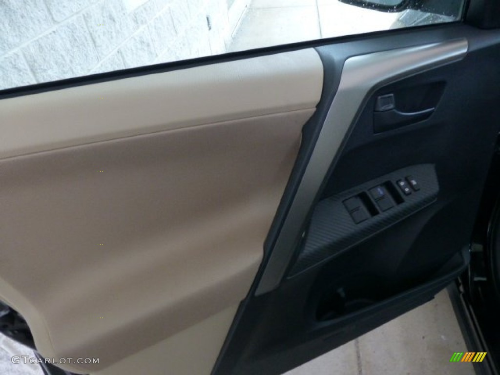 2013 RAV4 XLE AWD - Black / Beige photo #15