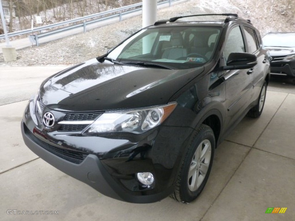 2013 RAV4 XLE AWD - Black / Ash photo #5
