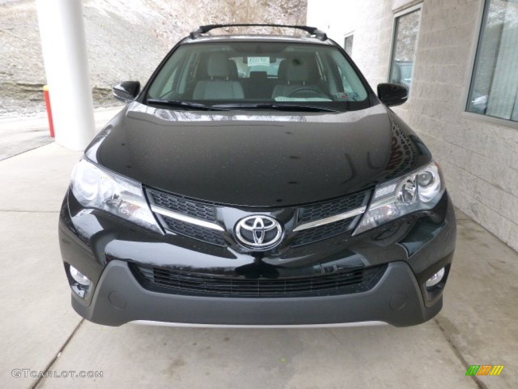 2013 RAV4 XLE AWD - Black / Ash photo #6