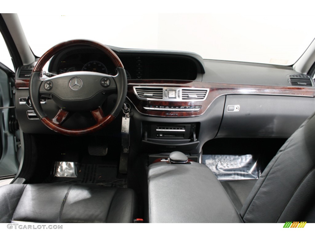 2007 Mercedes-Benz S 550 4Matic Sedan Black Dashboard Photo #77584314