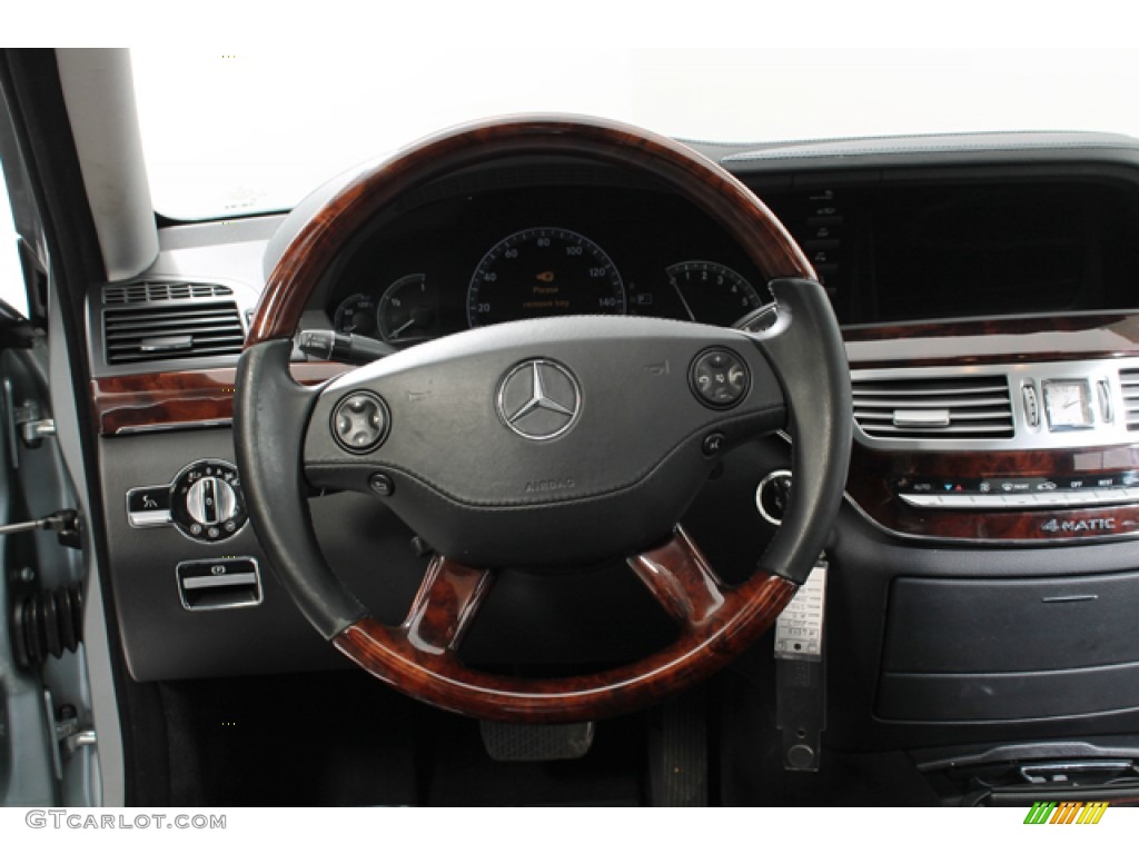 2007 Mercedes-Benz S 550 4Matic Sedan Black Steering Wheel Photo #77584345