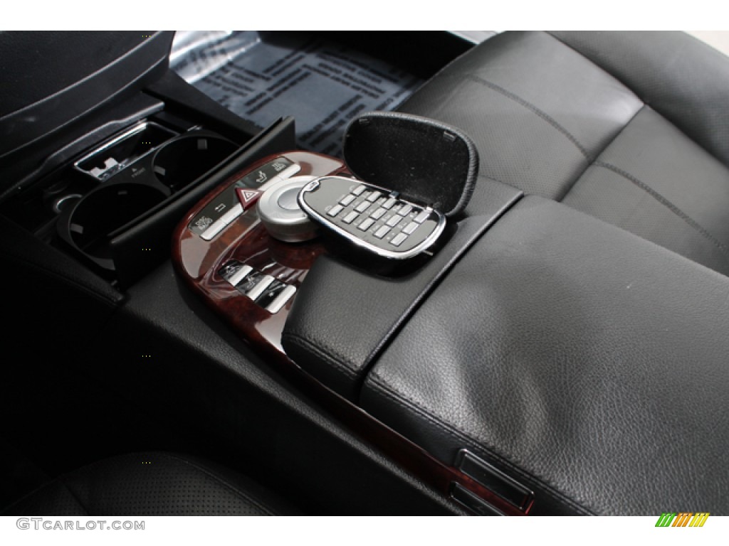 2007 Mercedes-Benz S 550 4Matic Sedan Controls Photo #77584499