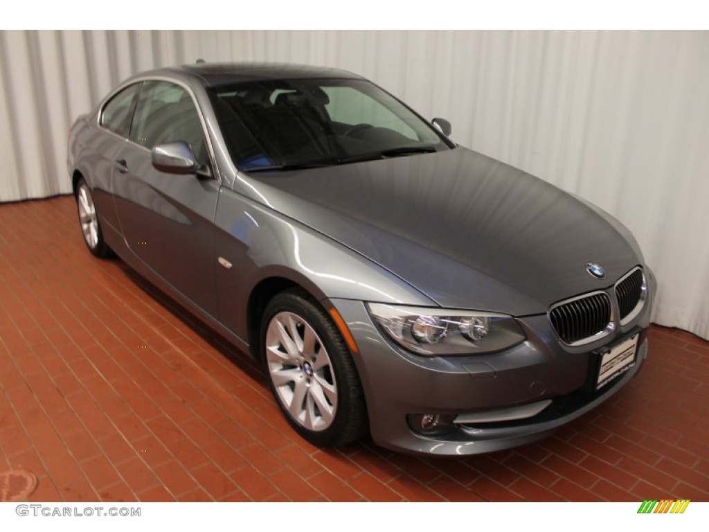 Space Gray Metallic BMW 3 Series