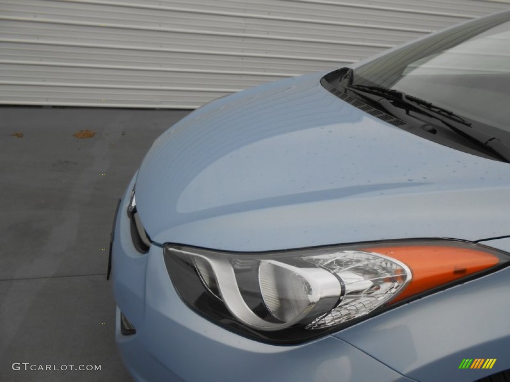 2013 Elantra Limited - Blue Sky Metallic / Beige photo #12