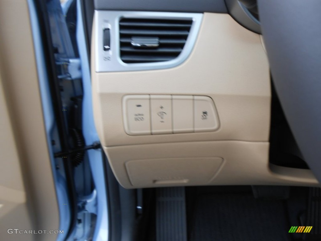 2013 Elantra Limited - Blue Sky Metallic / Beige photo #35