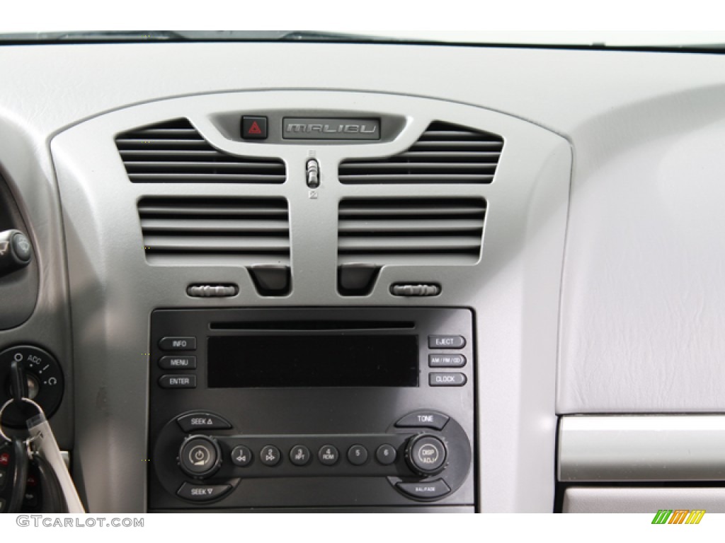 2005 Malibu Sedan - Black / Gray photo #10