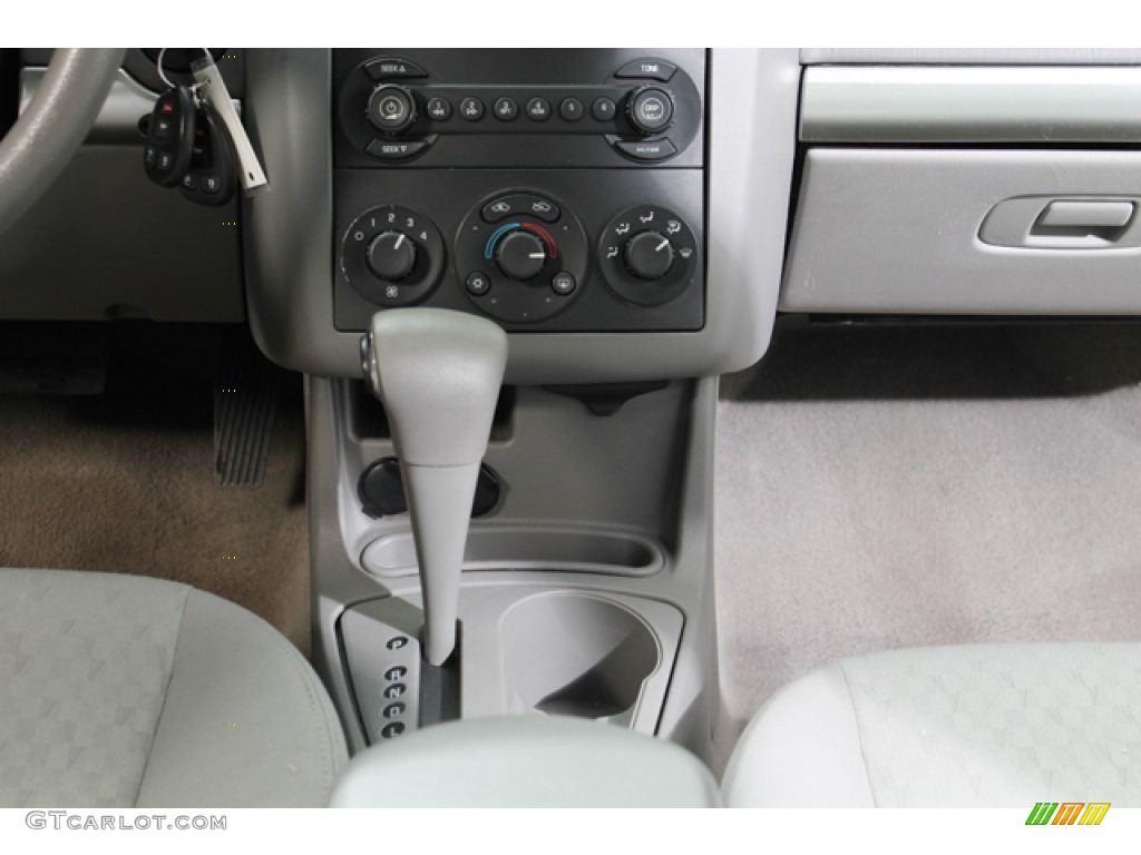 2005 Malibu Sedan - Black / Gray photo #11