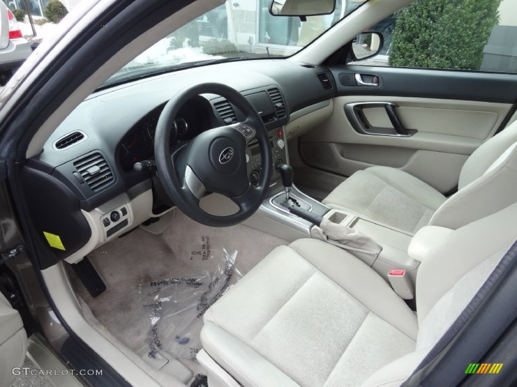 Warm Ivory Interior 2008 Subaru Outback 2.5i Wagon Photo #77587984