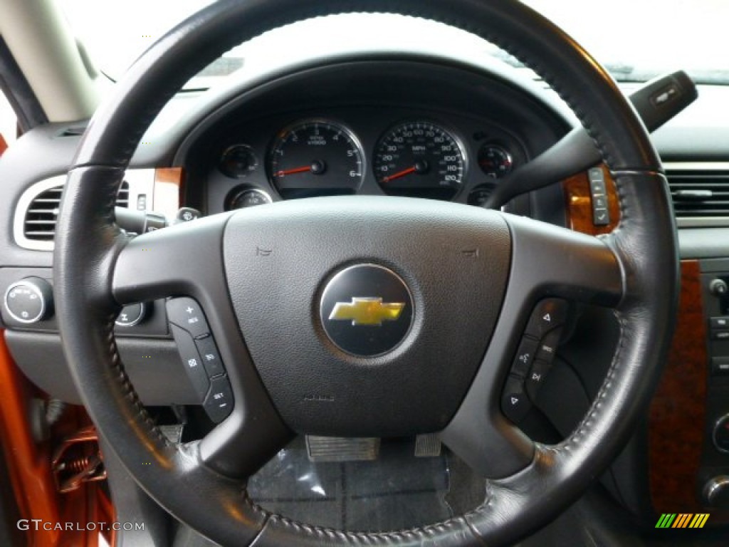 2007 Chevrolet Avalanche LT 4WD Ebony Steering Wheel Photo #77588433
