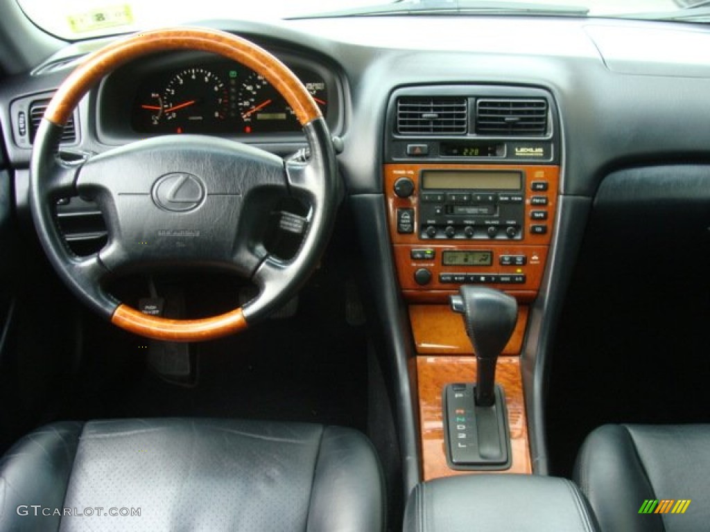 2001 Lexus ES 300 Black Dashboard Photo #77589087