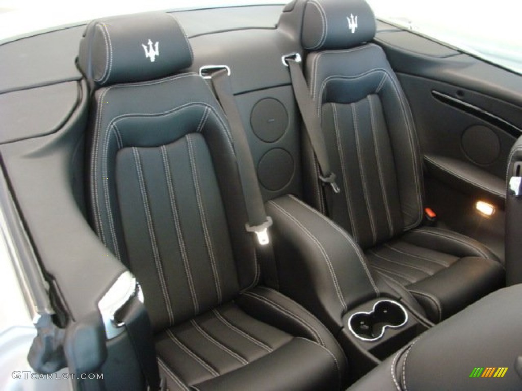 2013 Maserati GranTurismo Convertible GranCabrio Rear Seat Photo #77590316