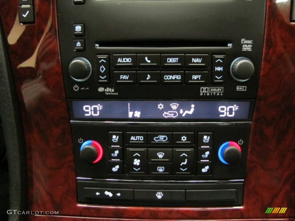 2009 Cadillac Escalade EXT Luxury AWD Controls Photo #77590680