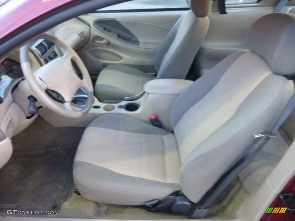 2004 Ford Mustang V6 Coupe Front Seat Photo #77590857