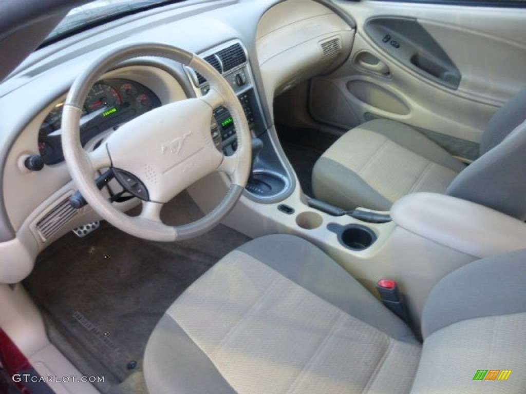 Medium Parchment Interior 2004 Ford Mustang V6 Coupe Photo #77590875