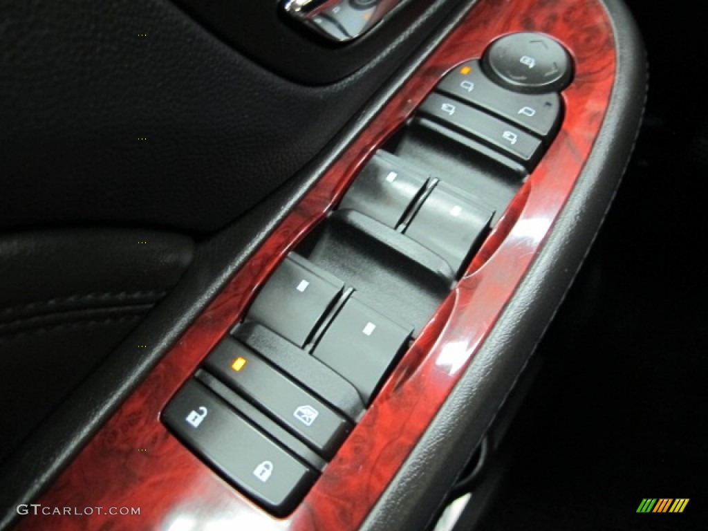 2009 Cadillac Escalade EXT Luxury AWD Controls Photos