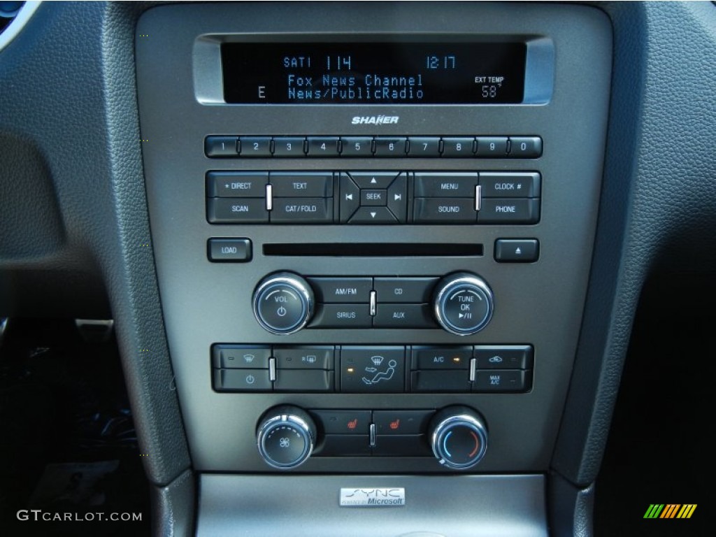 2013 Ford Mustang GT Premium Coupe Controls Photo #77591173