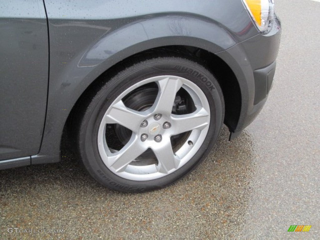 2012 Chevrolet Sonic LTZ Hatch Wheel Photo #77592753
