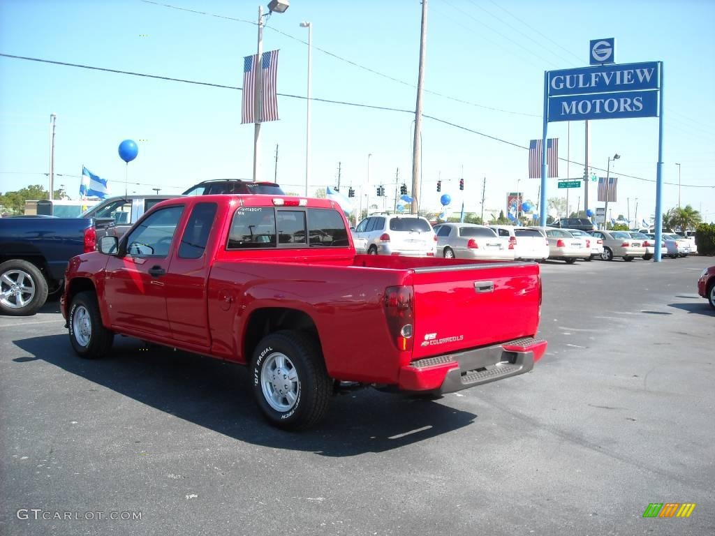 2007 Colorado LS Extended Cab - Victory Red / Medium Pewter photo #2