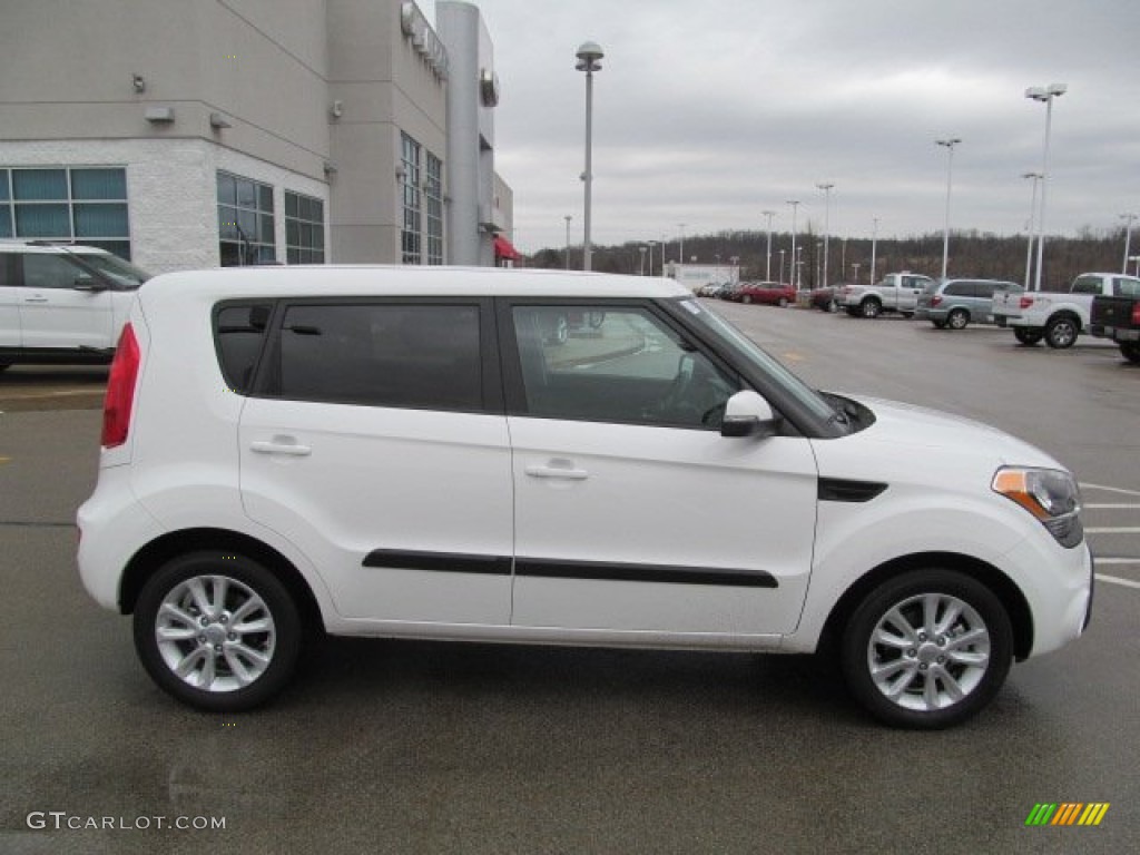 Clear White 2013 Kia Soul + Exterior Photo #77595433