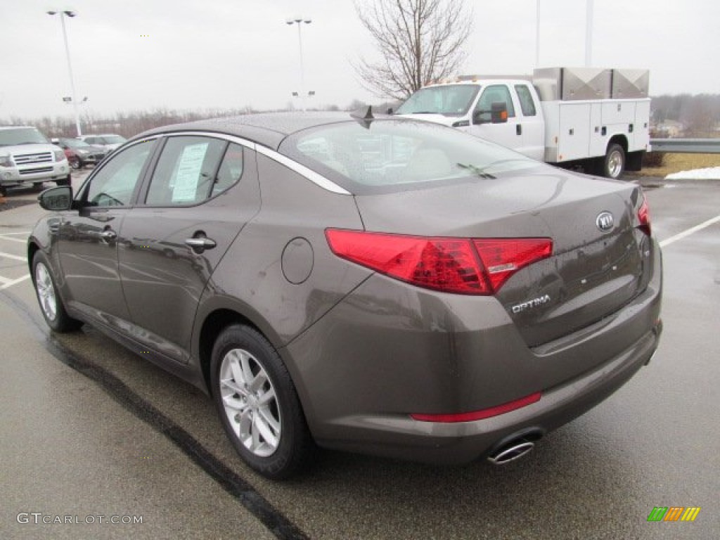 2013 Optima LX - Metal Bronze Pearl Metallic / Beige photo #7