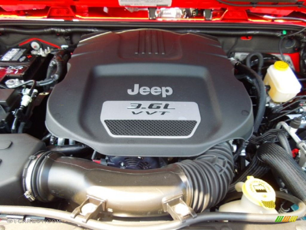 2012 Jeep Wrangler Rubicon 4X4 3.6 Liter DOHC 24-Valve VVT Pentastar V6 Engine Photo #77600541