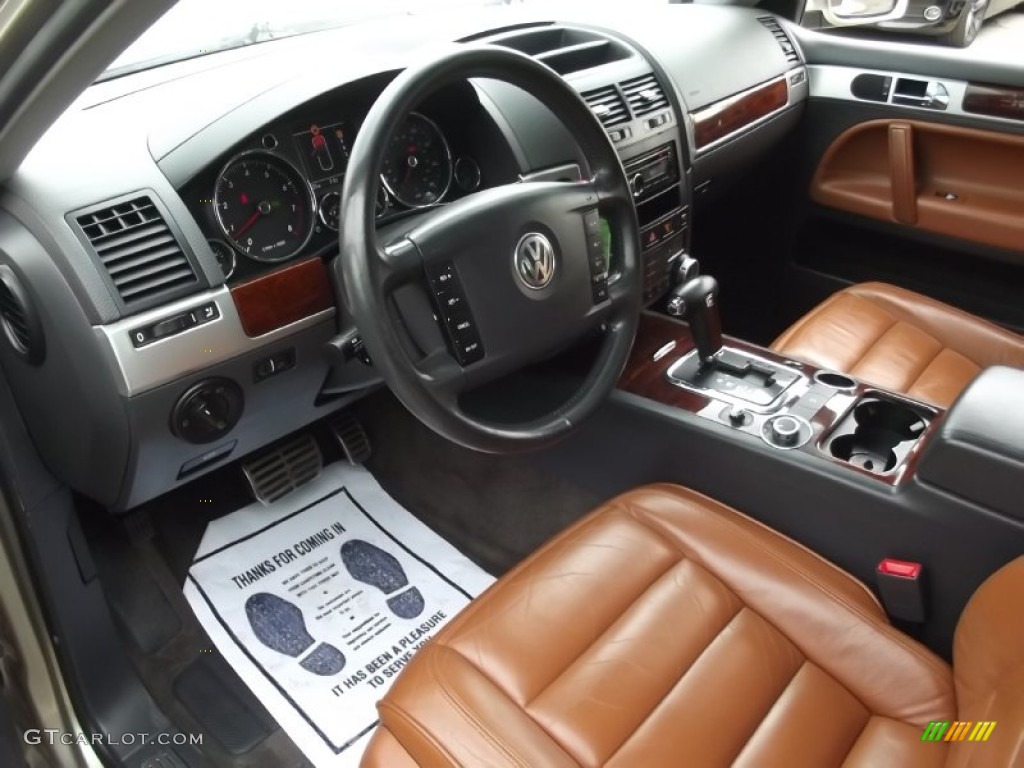 Teak Interior 2004 Volkswagen Touareg V8 Photo #77600655