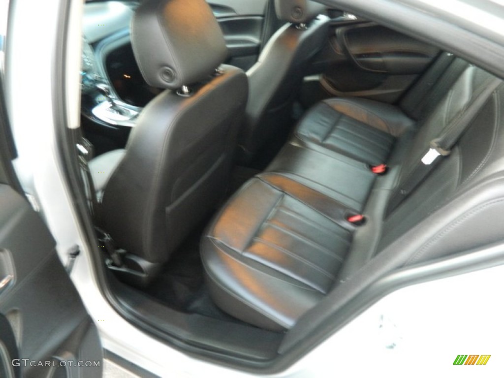 2011 Buick Regal CXL Rear Seat Photo #77601954