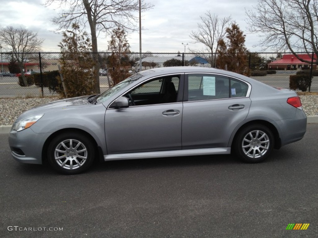 2010 Legacy 2.5i Premium Sedan - Steel Silver Metallic / Off Black photo #3