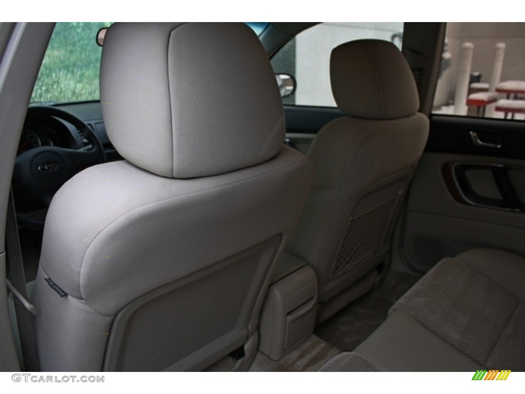 2006 Outback 2.5i Wagon - Willow Green Opalescent / Taupe photo #17