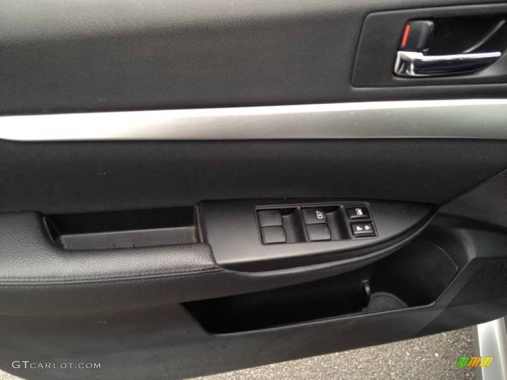 2010 Legacy 2.5i Premium Sedan - Steel Silver Metallic / Off Black photo #9