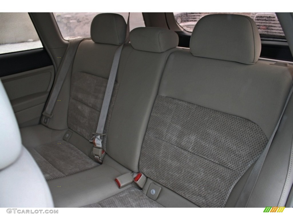 2006 Outback 2.5i Wagon - Willow Green Opalescent / Taupe photo #19