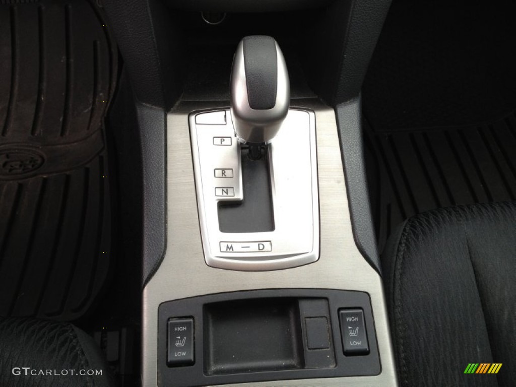 2010 Legacy 2.5i Premium Sedan - Steel Silver Metallic / Off Black photo #13