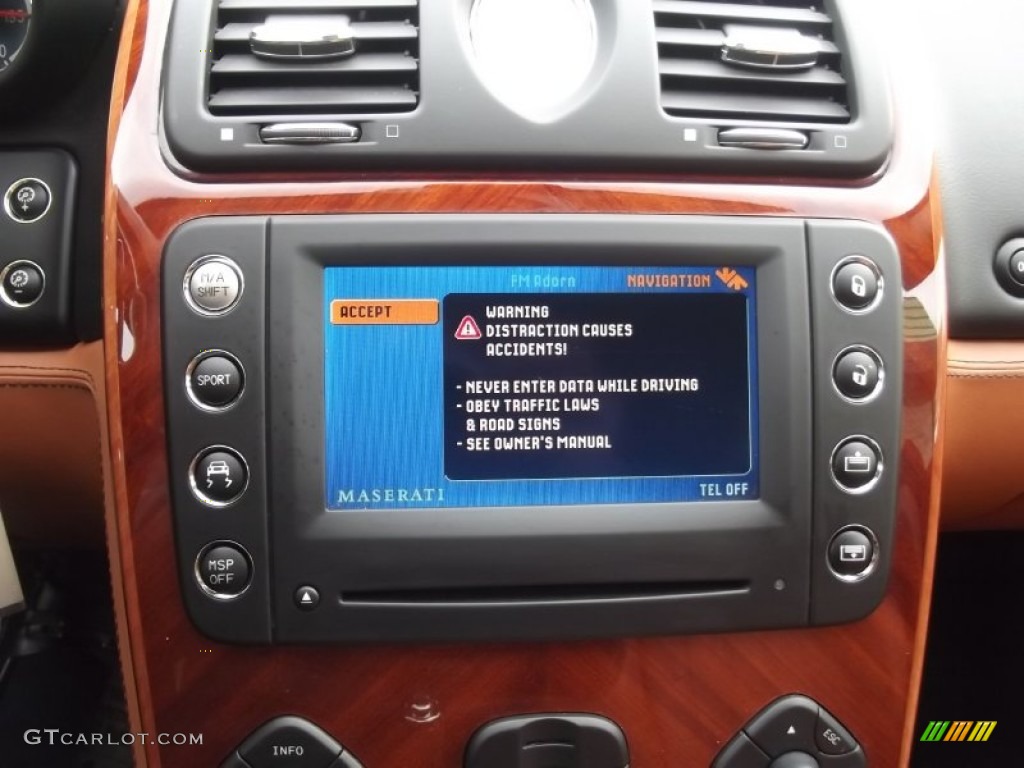 2007 Maserati Quattroporte Executive GT Controls Photo #77602887