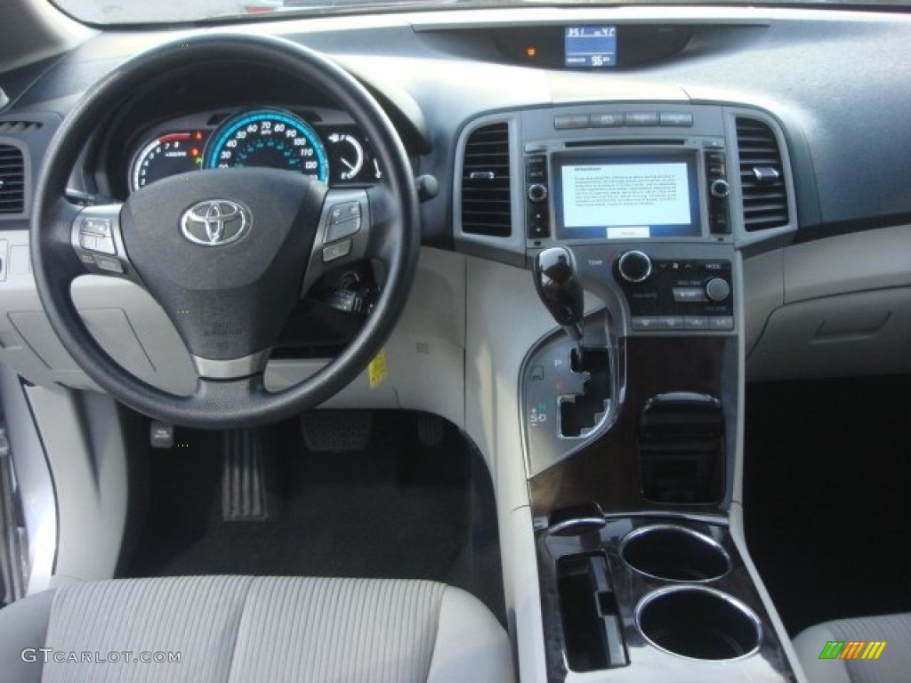 2009 Toyota Venza V6 Dashboard Photos