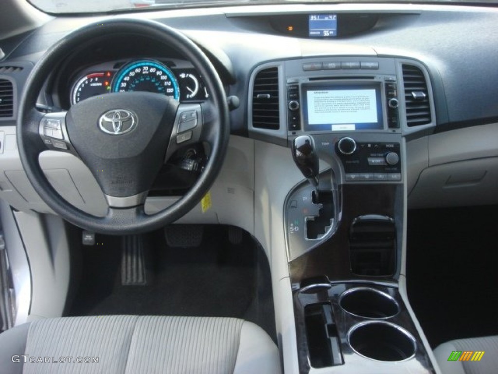 2009 Toyota Venza V6 Gray Dashboard Photo #77603862