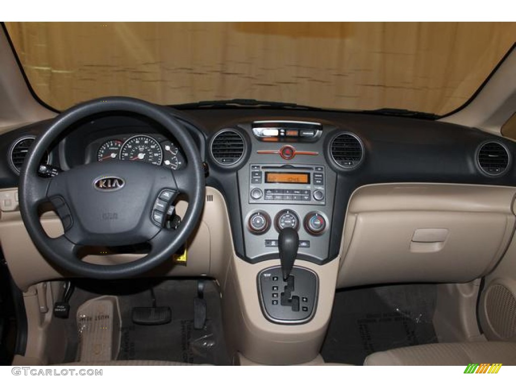2008 Kia Rondo LX V6 Beige Dashboard Photo #77604771