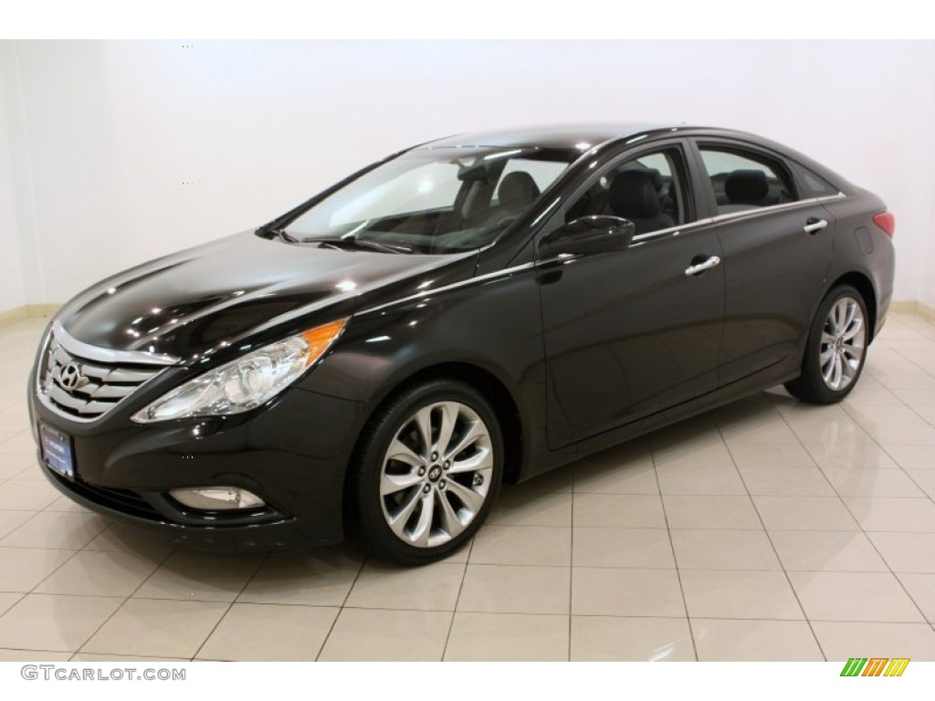 2011 Sonata SE - Midnight Black / Black photo #3