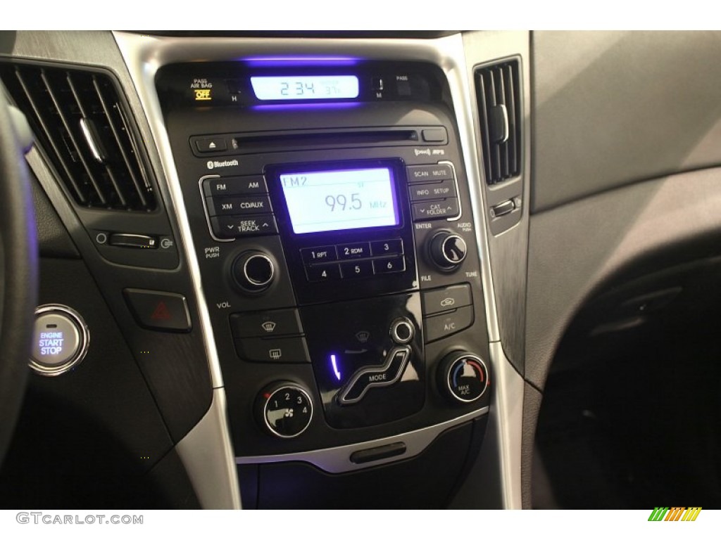 2011 Sonata SE - Midnight Black / Black photo #9