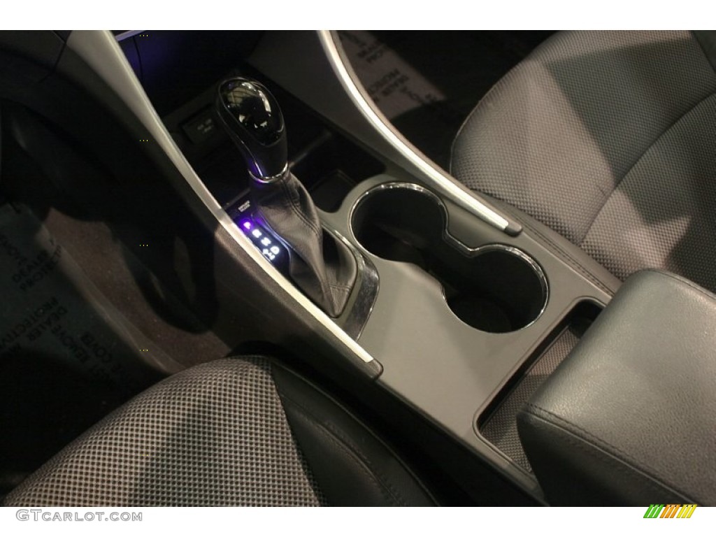 2011 Sonata SE - Midnight Black / Black photo #10