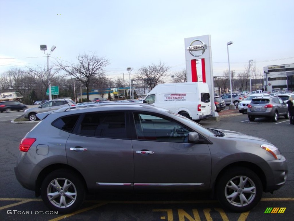 2011 Rogue SV AWD - Gotham Gray Metallic / Black photo #4