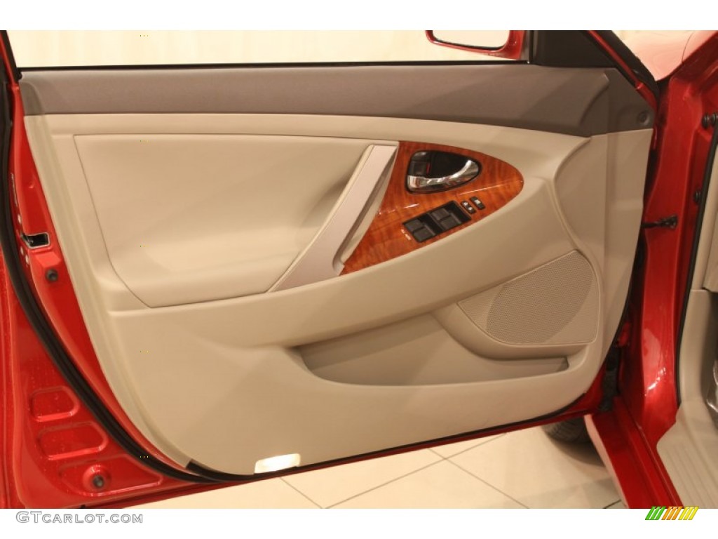2010 Toyota Camry XLE V6 Bisque Door Panel Photo #77606441