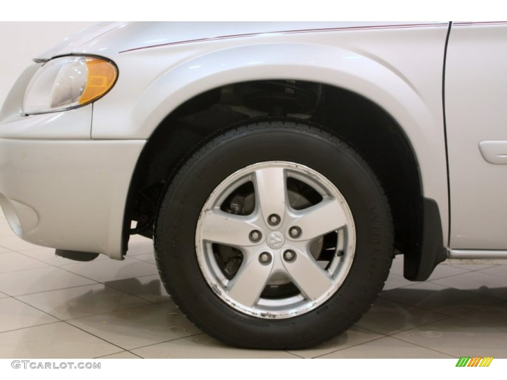 2006 Dodge Grand Caravan SXT Wheel Photos