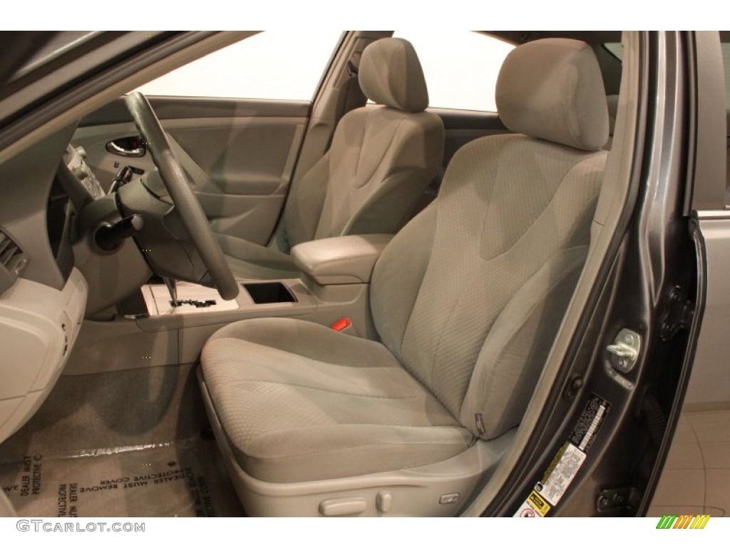 2007 Toyota Camry LE Front Seat Photo #77606922