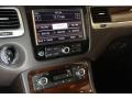 Saddle Brown Controls Photo for 2012 Volkswagen Touareg #77607204