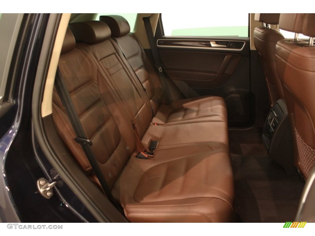 Saddle Brown Interior 2012 Volkswagen Touareg VR6 FSI Lux 4XMotion Photo #77607450