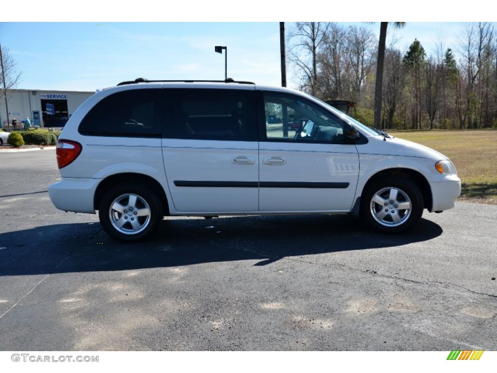 2006 Caravan SXT - Stone White / Medium Slate Gray photo #4