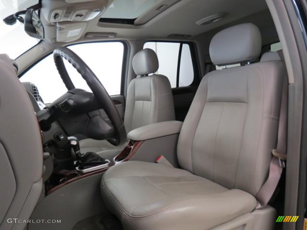 2007 GMC Envoy SLT 4x4 Interior Color Photos