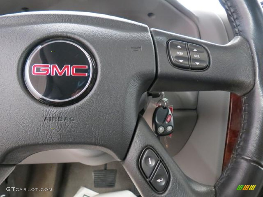 2007 GMC Envoy SLT 4x4 Controls Photo #77610312