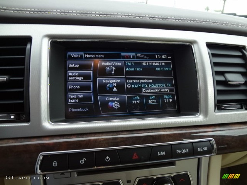 2013 Jaguar XF I4 T Audio System Photo #77610639